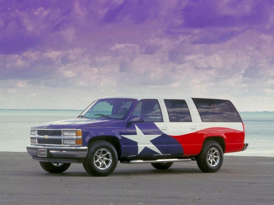  Chevrolet Suburban 1994 года  (фото 8 из 26)